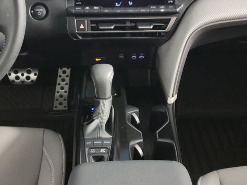 Used 2026 Toyota Camry SE image 24