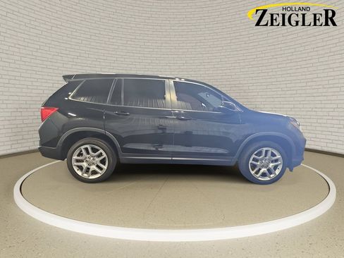 Used 2024 Honda Passport EX-L image 4