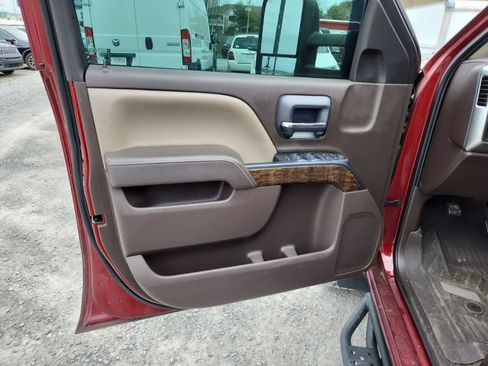 Used 2017 Chevrolet Silverado 1500 LT w/ Texas Edition image 16