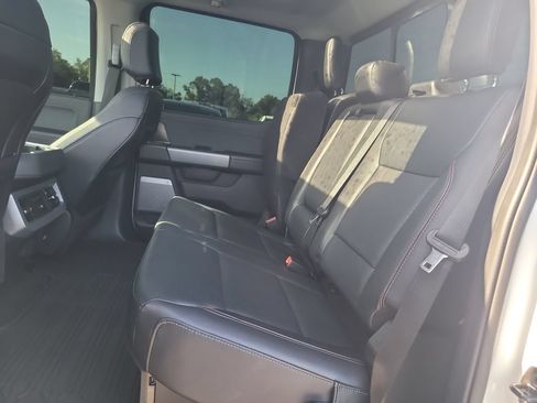 Used 2024 Ford F250 Lariat w/ Lariat Ultimate Package AWD/4WD image 13