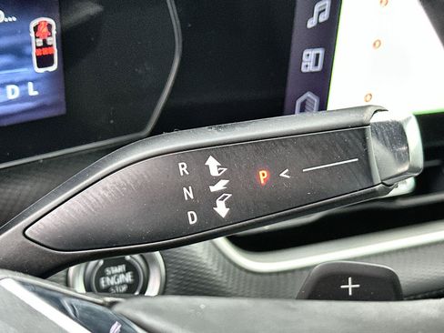 Used 2025 Chevrolet Equinox LT w/ Safety and Technology Package image 21