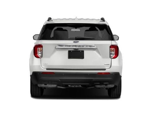 Used 2020 Ford Explorer XLT AWD/4WD image 5