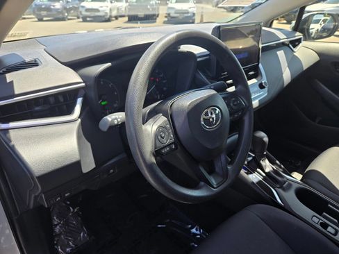 Used 2024 Toyota Corolla LE w/ LE Convenience Package FWD image 12