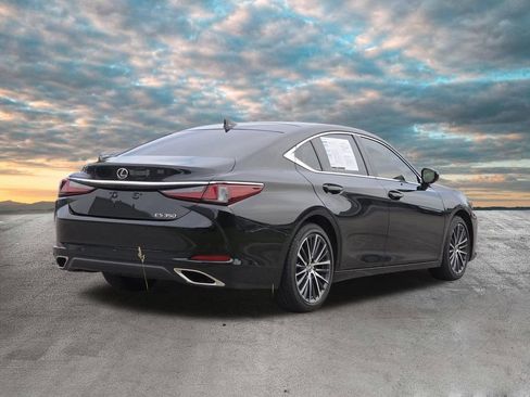 Certified 2023 Lexus ES 350 w/ Premium Package FWD image 8