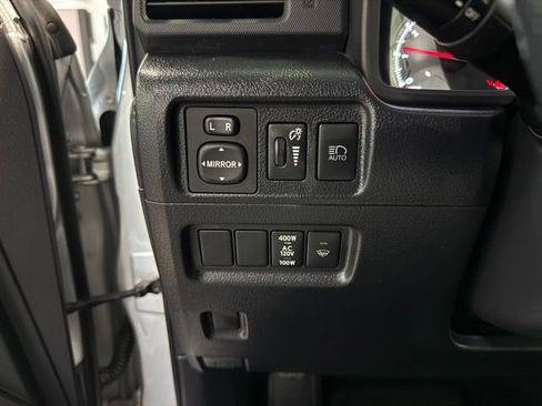 Used 2024 Toyota 4Runner TRD Off-Road Premium image 25