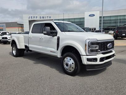 New 2026 Ford F450 Platinum w/ FX4 Off-Road Package