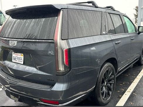 Certified 2021 Cadillac Escalade Sport Platinum w/ LPO, ONYX Package image 6