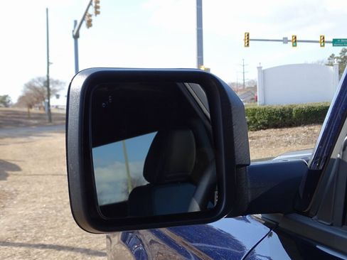 Used 2021 Ford Bronco Outer Banks image 11