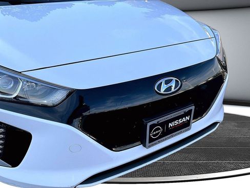 Used 2017 Hyundai Ioniq Limited FWD image 34