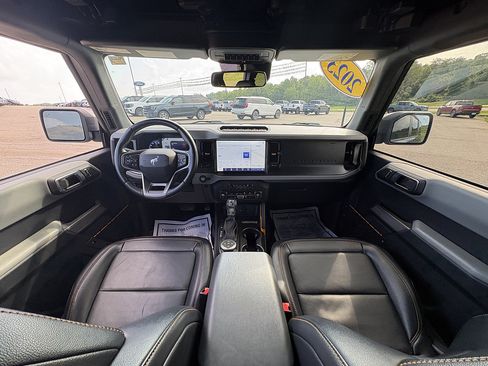 Used 2023 Ford Bronco Badlands AWD/4WD image 21