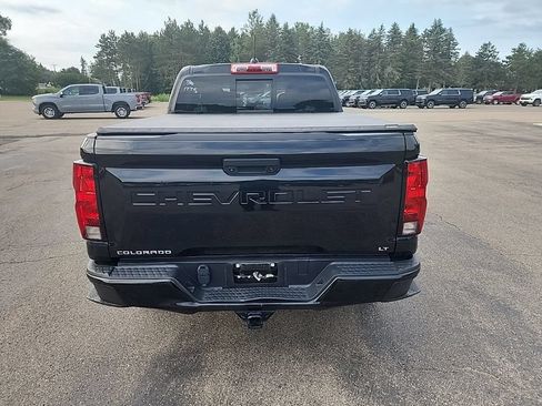Used 2023 Chevrolet Colorado LT w/ LT Convenience Package II AWD/4WD image 6