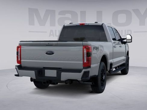 New 2026 Ford F250 Lariat w/ Black Appearance Package AWD/4WD image 8