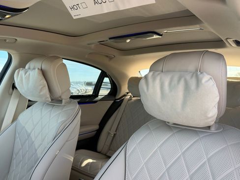 New 2026 Mercedes-Benz S 580 4MATIC Sedan image 17