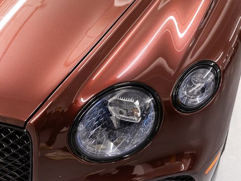 Used 2022 Bentley Continental GT Speed image 11