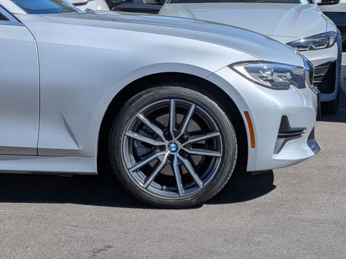 Used 2020 BMW 330i 330i w/ Driving Assistance Package image 25