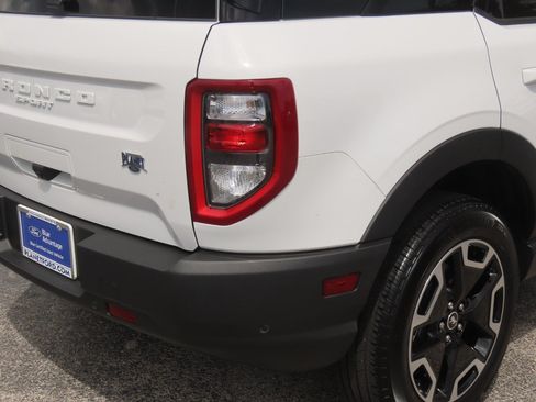 Used 2024 Ford Bronco Sport Outer Banks AWD/4WD image 12