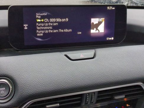 Used 2024 MAZDA CX-90 Plug-In Hybrid w/ Premium Pkg image 29