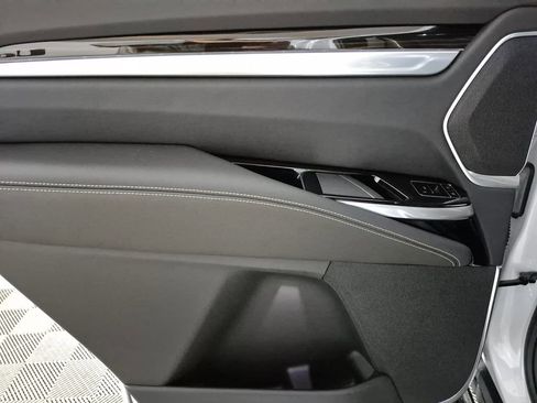 New 2026 Cadillac Escalade Luxury image 25