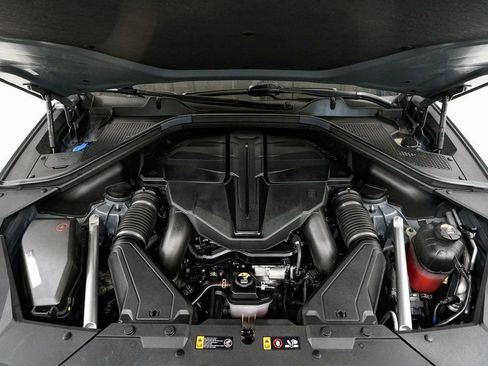 Used 2024 Genesis GV80 3.5T w/ Advanced Package image 3