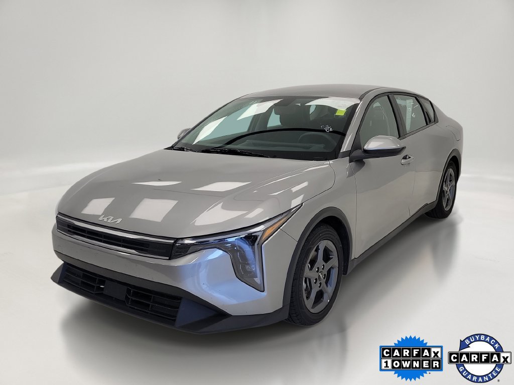 Used 2025 Kia K4 FWD image 1