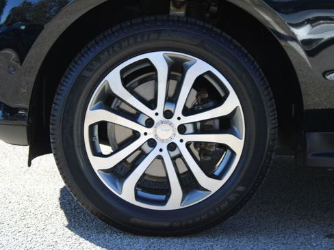 Used 2016 Mercedes-Benz GLE 350 4MATIC w/ Premium Package image 43