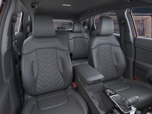 Used 2025 Kia Sportage X-Line image 15