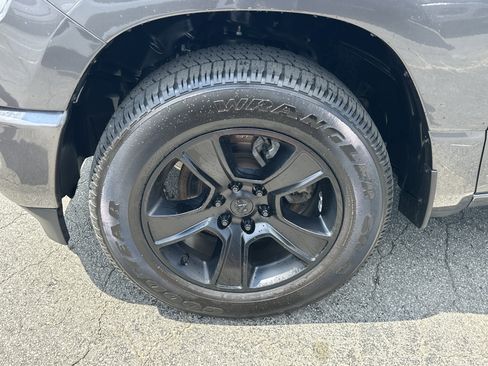 Used 2023 RAM 1500 Big Horn image 13