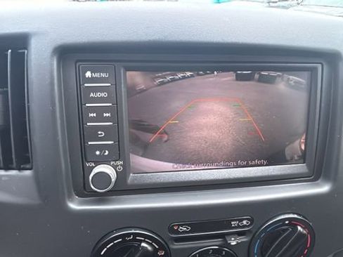 Used 2021 Nissan NV200 S FWD image 18