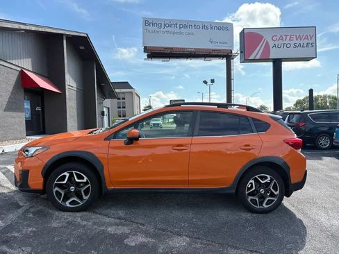 Used 2018 Subaru Crosstrek 2.0i Limited AWD/4WD image 2
