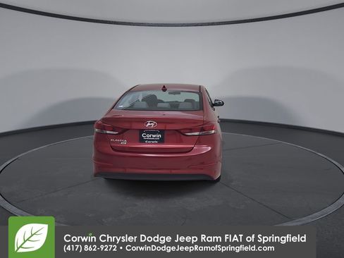 Used 2017 Hyundai Elantra SE FWD image 13