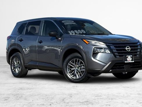 Certified 2024 Nissan Rogue S AWD/4WD image 2
