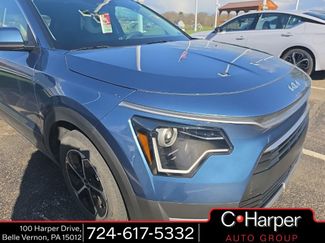 Certified 2024 Kia Niro EX video 1