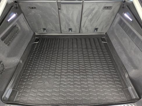 Used 2022 Audi Q8 Prestige image 19