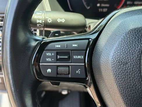 Used 2025 Honda Civic Sport image 16