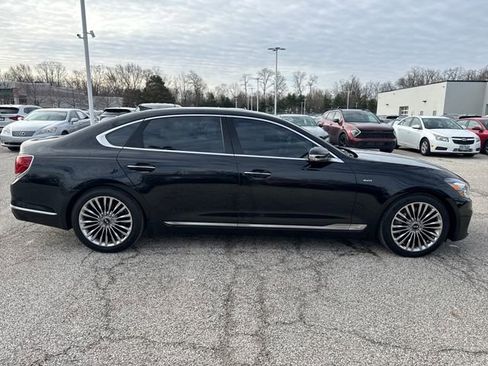 Used 2019 Kia K900 Luxury w/ VIP Package image 8