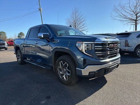 Certified 2024 GMC Sierra 1500 SLT w/ SLT Convenience Package image 1