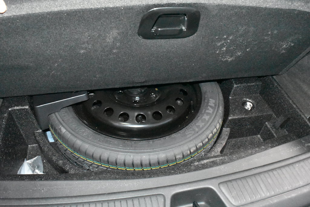 Used 2023 Buick Envision Avenir FWD image 35