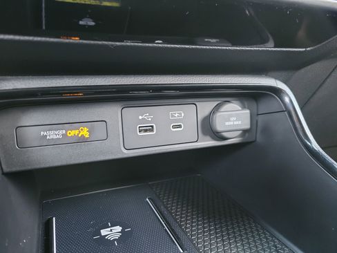 Used 2025 Honda CR-V Sport Touring image 27