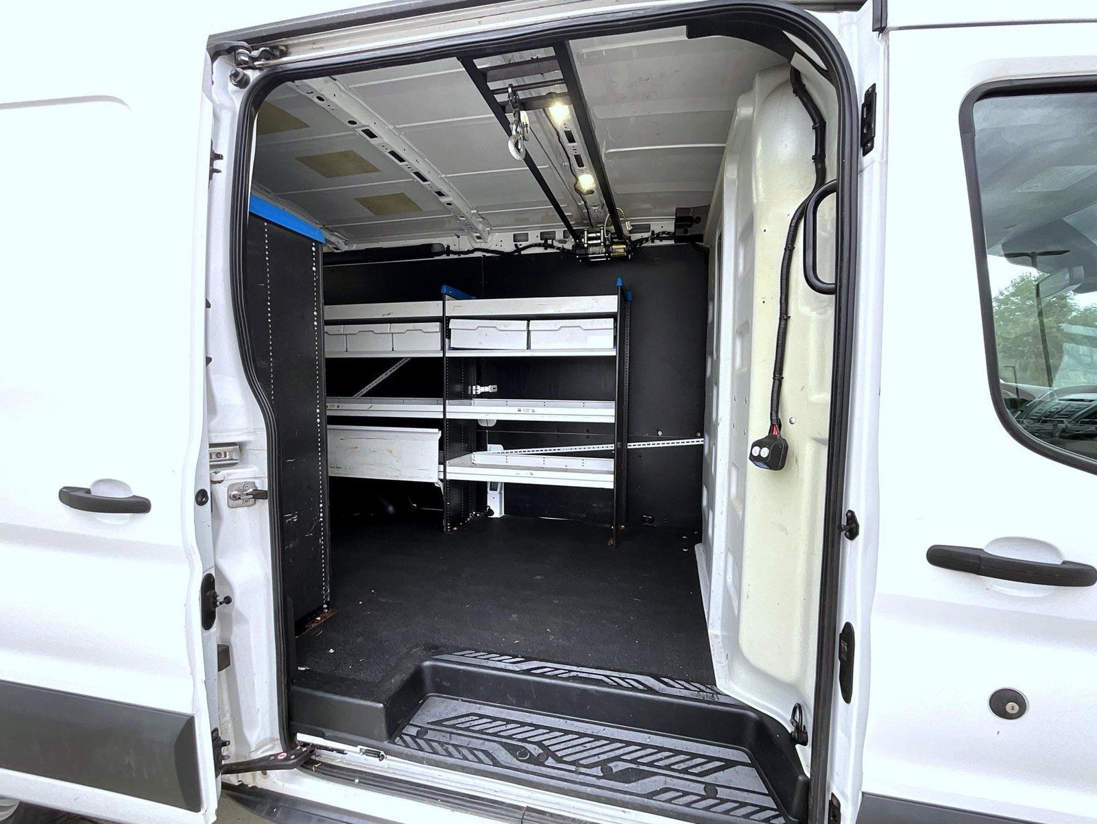 Used 2017 Ford Transit 250 148 Medium Roof w/ Interior Upgrade Package RWD image 19