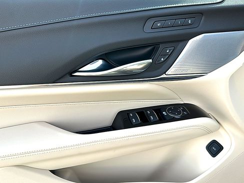 New 2025 Cadillac CT4 Premium Luxury AWD/4WD image 13