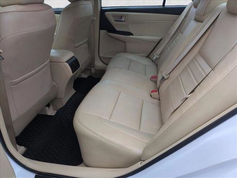 Used 2017 Toyota Camry XLE w/ Moonroof Package image 20