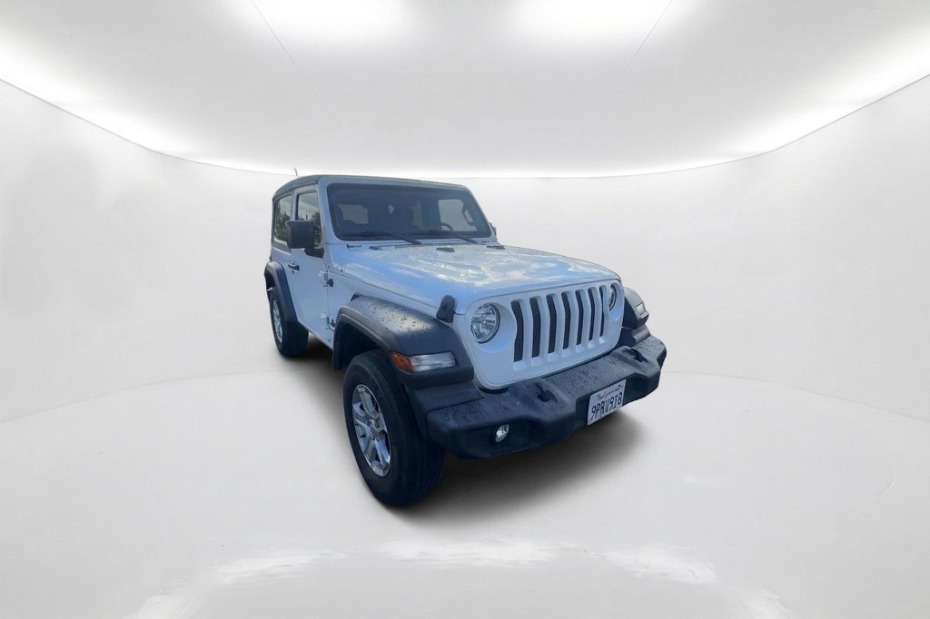 Used 2023 Jeep Wrangler Sport AWD/4WD image 3
