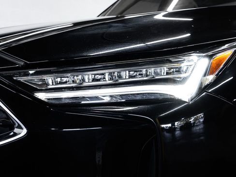 Certified 2024 Acura MDX FWD w/ Technology Package image 9