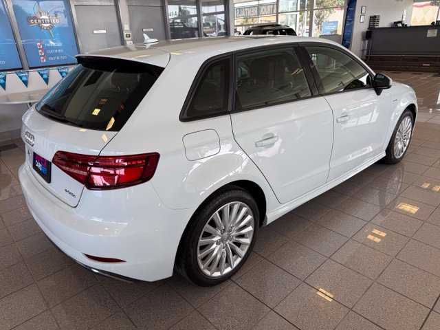 Used 2018 Audi A3 e-tron Premium FWD image 5