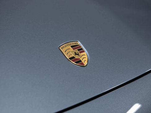 Certified 2025 Porsche 911 Targa 4 GTS image 31