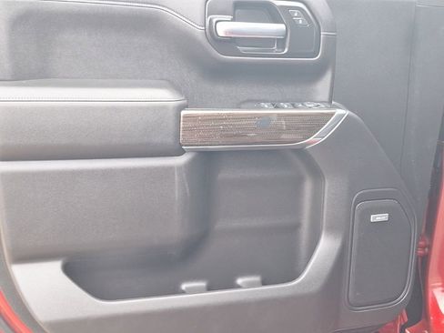 Used 2021 Chevrolet Silverado 1500 LT Trail Boss w/ Convenience Package II image 34