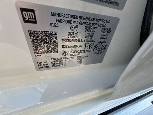 Certified 2025 Chevrolet Silverado 1500 High Country w/ Z71 Off-Road Package image 34