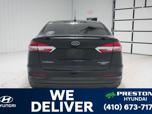Used 2020 Ford Fusion Energi Titanium image 6