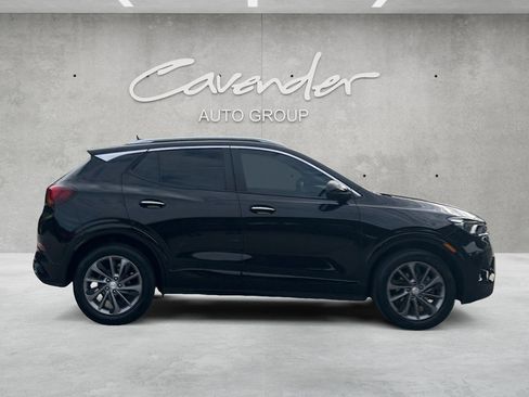 Used 2022 Buick Encore GX Select w/ Sport Touring Package image 16