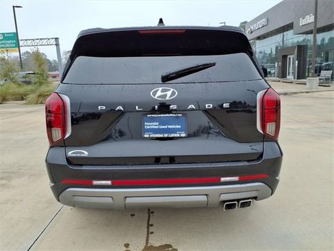 Certified 2023 Hyundai Palisade Limited w/ Cargo Package image 3